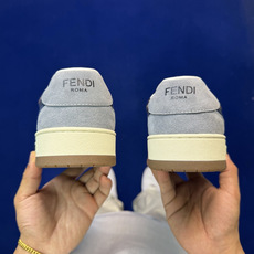 Fendi芬迪情侣款板鞋41色!#全身20几个细节点全部做到一致还原 吊打市面所有版本 独家原装套装配件 Fendi芬迪情侣款板鞋41色!#全身20几个细节点全部做到一致还原 吊打市面所有版本 独家原装套装配件