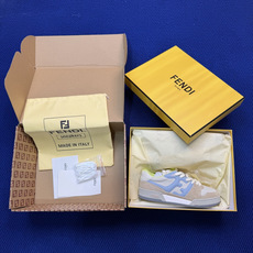 Fendi芬迪情侣款板鞋41色!#全身20几个细节点全部做到一致还原 吊打市面所有版本 独家原装套装配件 Fendi芬迪情侣款板鞋41色!#全身20几个细节点全部做到一致还原 吊打市面所有版本 独家原装套装配件