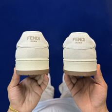 Fendi芬迪情侣款板鞋41色!#全身20几个细节点全部做到一致还原 吊打市面所有版本 独家原装套装配件 Fendi芬迪情侣款板鞋41色!#全身20几个细节点全部做到一致还原 吊打市面所有版本 独家原装套装配件