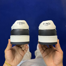 Fendi芬迪情侣款板鞋41色!#全身20几个细节点全部做到一致还原 吊打市面所有版本 独家原装套装配件 Fendi芬迪情侣款板鞋41色!#全身20几个细节点全部做到一致还原 吊打市面所有版本 独家原装套装配件