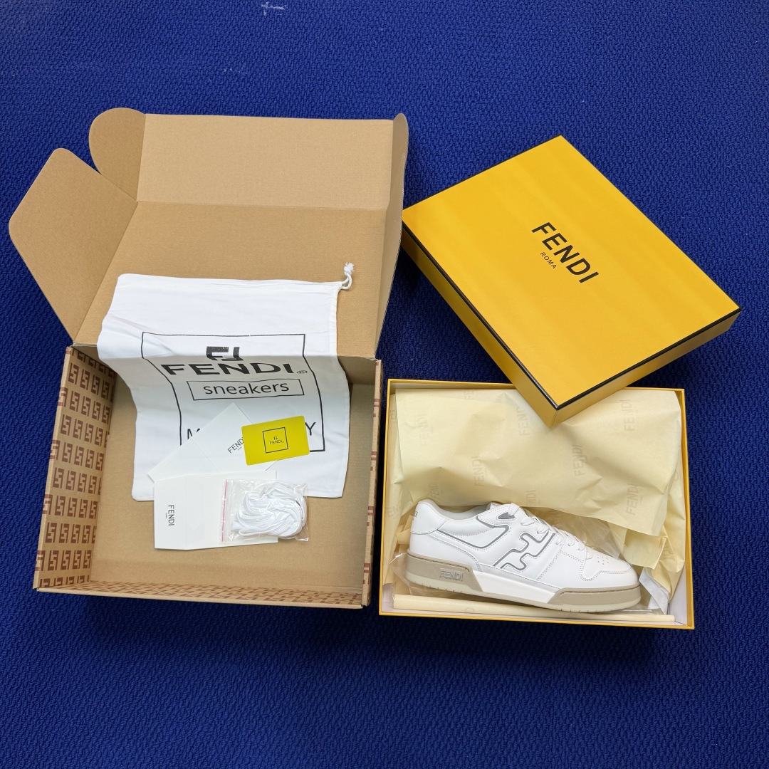 Fendi芬迪情侣款板鞋41色！#全身20几个细节点全部做到一致还原 吊打市面所有版本 独家原装套装配件