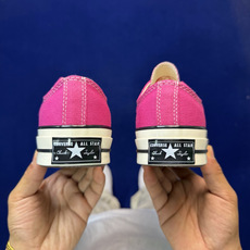 虎扑版‼️匡威火龙果低帮!A07083CConverse 匡威 Chuck 70 1970S 帆布休闲板 虎扑版‼️匡威火龙果低帮!A07083CConverse 匡威 Chuck 70 1970S 帆布休闲板