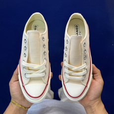 虎扑版‼️匡威米色低帮!CConverse 匡威 Chuck 70 1970S 帆布休闲板鞋行业一线头部 虎扑版‼️匡威米色低帮!CConverse 匡威 Chuck 70 1970S 帆布休闲板鞋行业一线头部