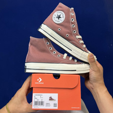 虎扑版‼️匡威豆沙高帮!CConverse 匡威 Chuck 70 1970S 帆布休闲板鞋行业一线头部 虎扑版‼️匡威豆沙高帮!CConverse 匡威 Chuck 70 1970S 帆布休闲板鞋行业一线头部