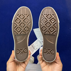 虎扑版‼️匡威豆沙高帮!CConverse 匡威 Chuck 70 1970S 帆布休闲板鞋行业一线头部 虎扑版‼️匡威豆沙高帮!CConverse 匡威 Chuck 70 1970S 帆布休闲板鞋行业一线头部