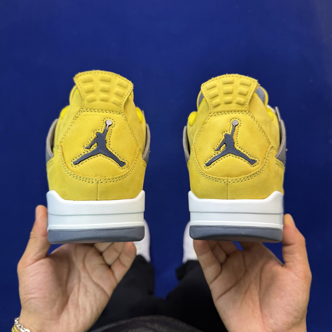 特殊色顶级性价比 aj4系列：电母全头层纯原大厂品质！货号：CT8527-700 尺码40-47.5带半