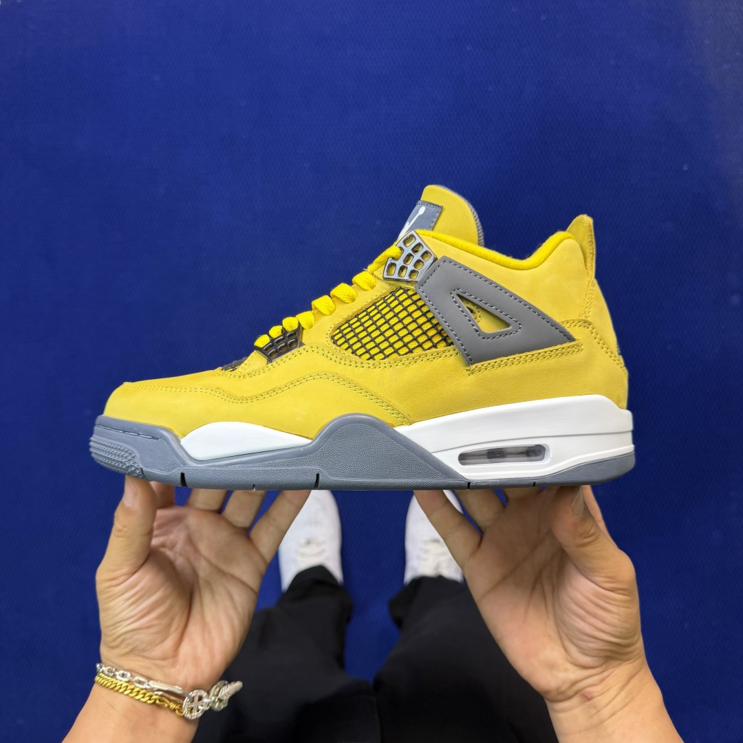 特殊色顶级性价比 aj4系列：电母全头层纯原大厂品质！货号：CT8527-700 尺码40-47.5带半
