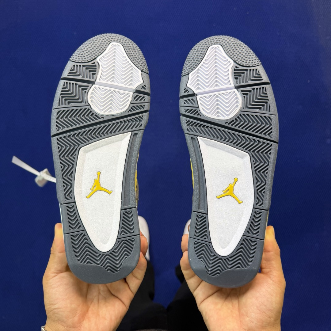 特殊色顶级性价比 aj4系列：电母全头层纯原大厂品质！货号：CT8527-700 尺码40-47.5带半