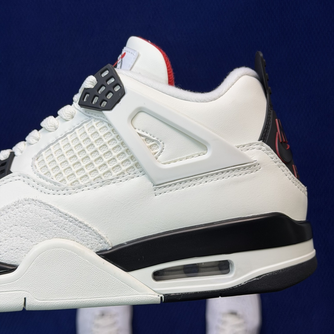 顶级性价比 aj4系列：白黑红全头层纯原大厂品质！货号：IM4002-100 尺码40-47.5带半码