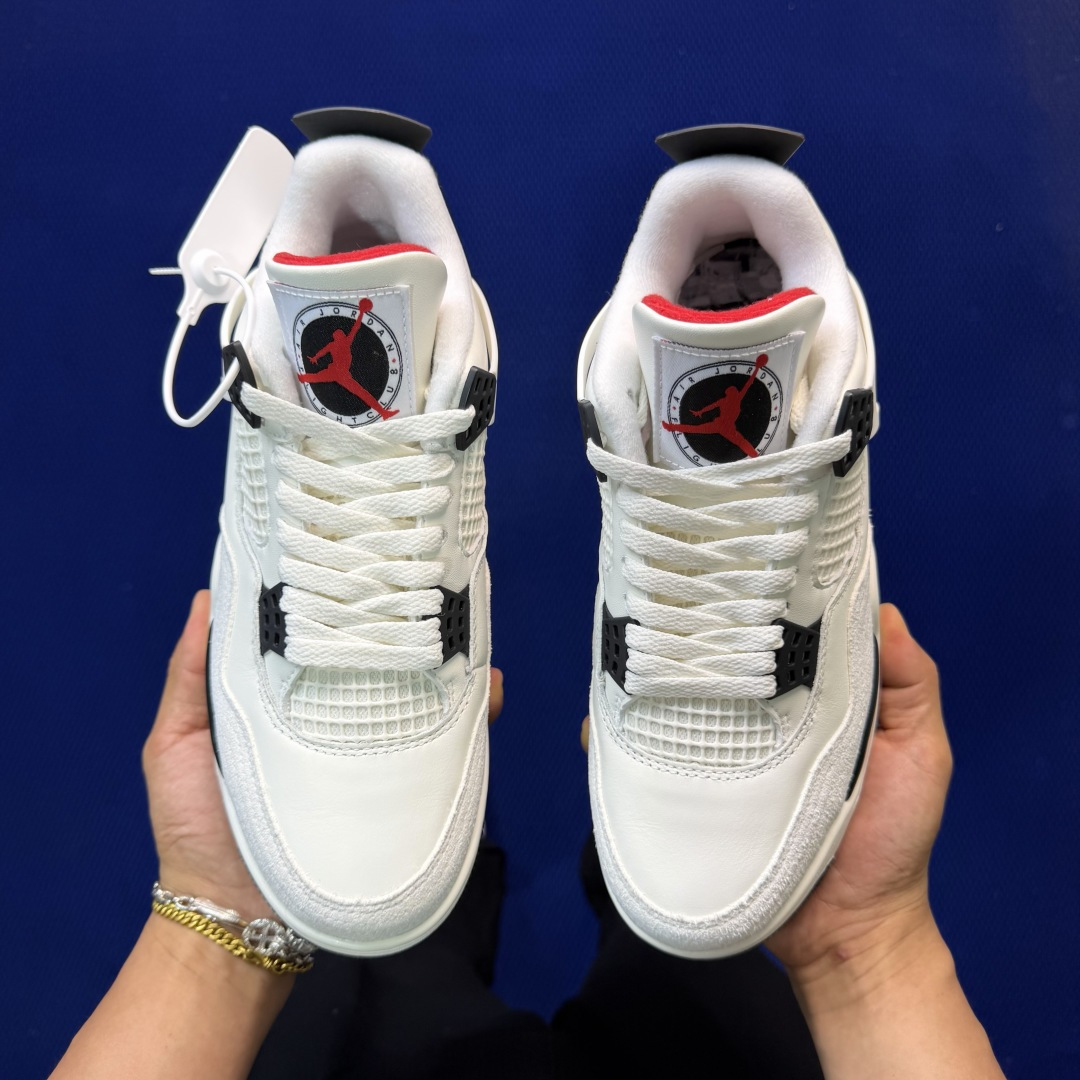 顶级性价比 aj4系列：白黑红全头层纯原大厂品质！货号：IM4002-100 尺码40-47.5带半码