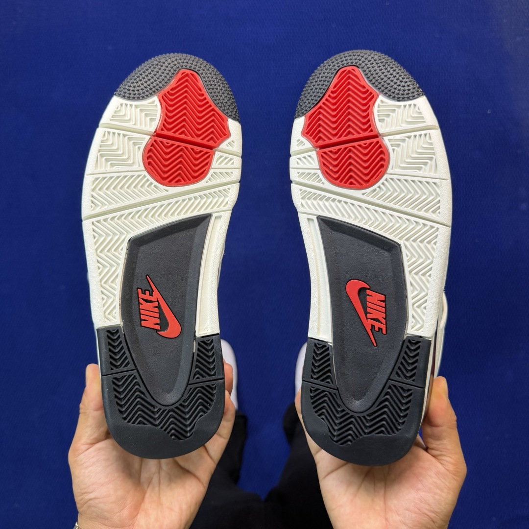 顶级性价比 aj4系列：白黑红全头层纯原大厂品质！货号：IM4002-100 尺码40-47.5带半码
