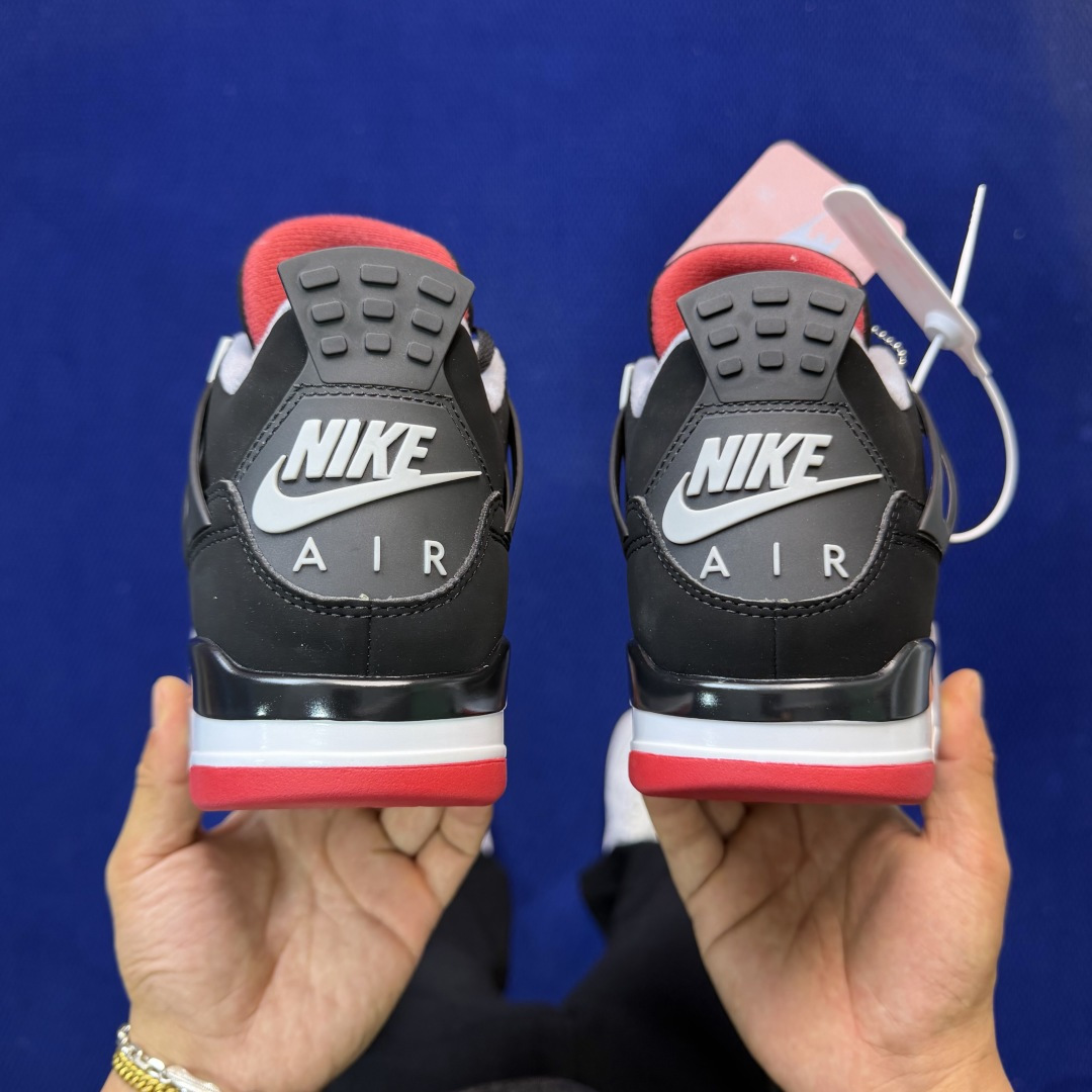 顶级性价比 aj4系列：黑红公牛全头层纯原大厂品质！货号：-060 尺码40-47.5带半码