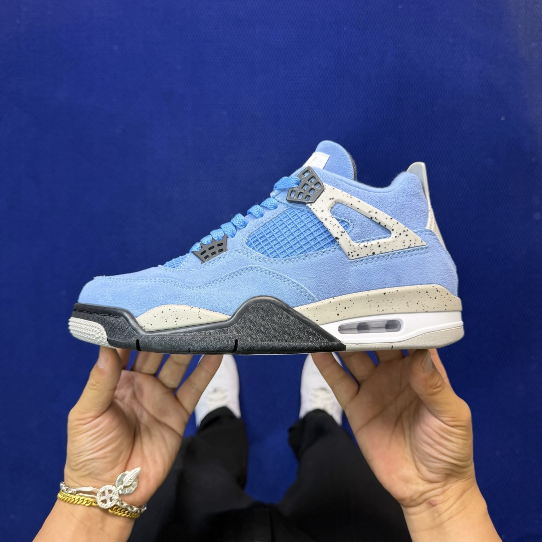 顶级性价比 aj4系列：大学蓝全头层纯原大厂品质！货号：CT8527-400 尺码39-47.5带半码