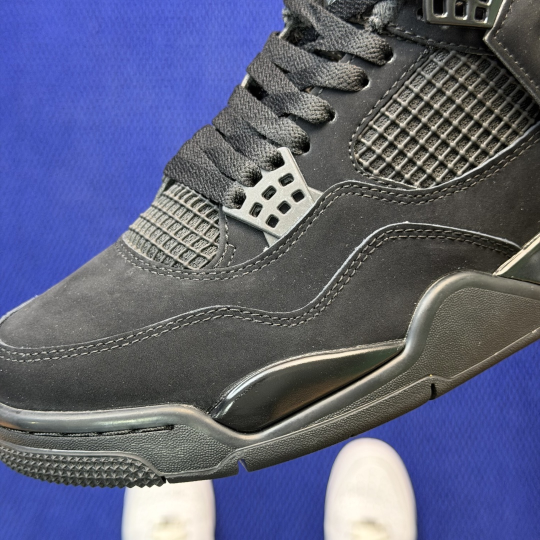 顶级性价比 aj4系列：黑猫🐈‍⬛全头层纯原大厂品质！货号：CU1110-010 尺码40-47.5带半