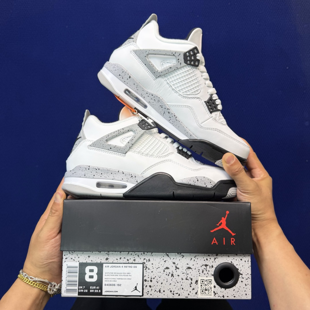 顶级性价比 aj4系列：白水泥全头层纯原大厂品质！货号：-192 尺码36-47.5带半码