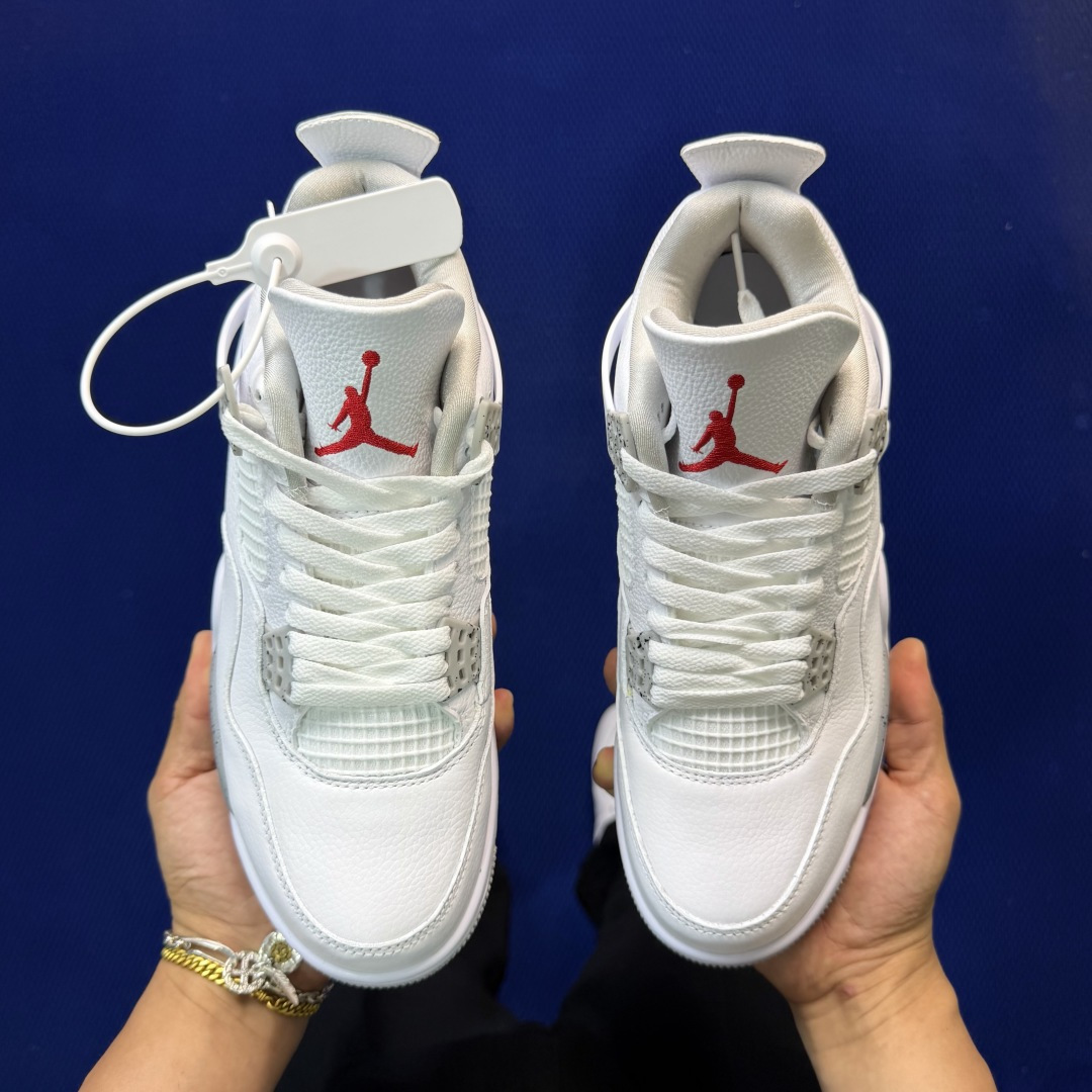 顶级性价比 aj4系列：白奥利奥全头层纯原大厂品质！货号：CT8527-100 尺码40-47.5带半码