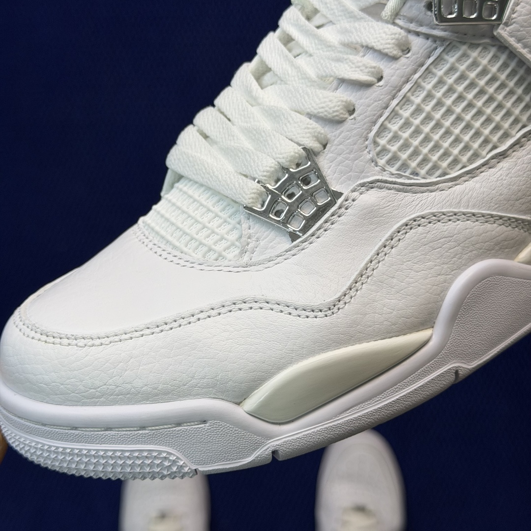 顶级性价比 aj4系列：纯白银全头层纯原大厂品质！货号：-100 尺码40-47.5带半码