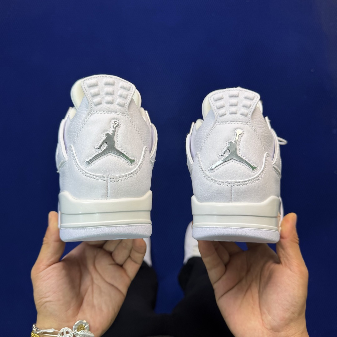顶级性价比 aj4系列：纯白银全头层纯原大厂品质！货号：-100 尺码40-47.5带半码