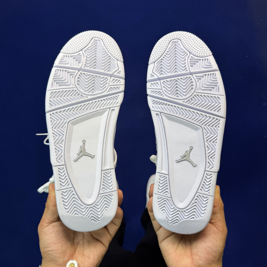 顶级性价比 aj4系列：纯白银全头层纯原大厂品质！货号：-100 尺码40-47.5带半码
