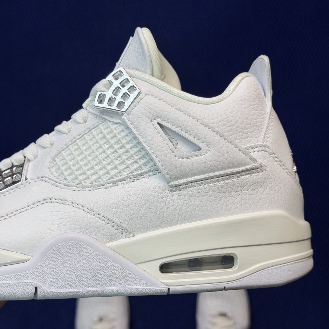 顶级性价比 aj4系列：纯白银全头层纯原大厂品质！货号：-100 尺码40-47.5带半码