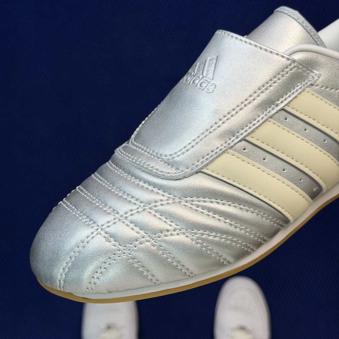 adidas originals Taekwondo 跆拳道训练鞋第6色:金属银JS4023 尺码：36