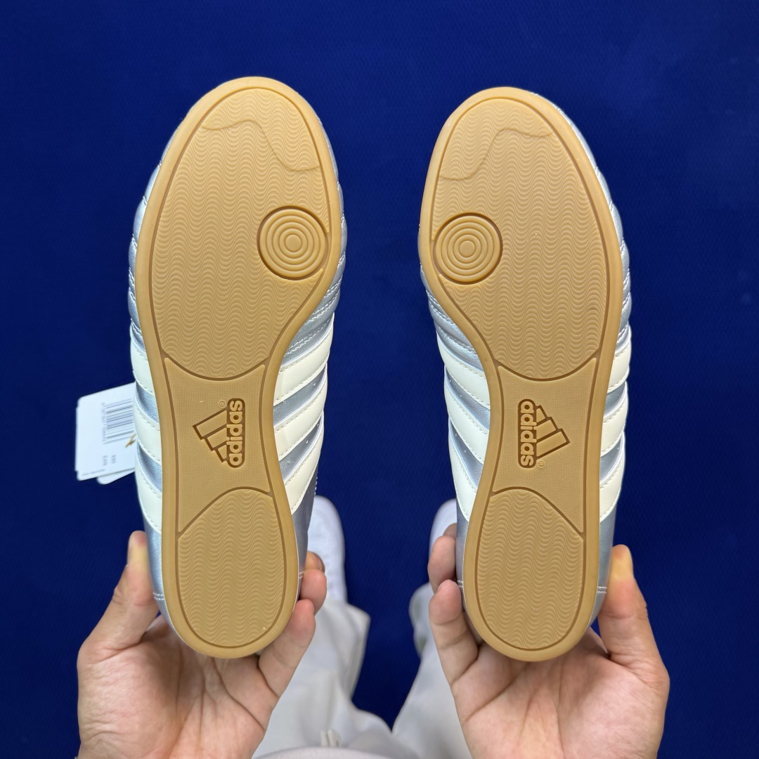adidas originals Taekwondo 跆拳道训练鞋第6色:金属银JS4023 尺码：36