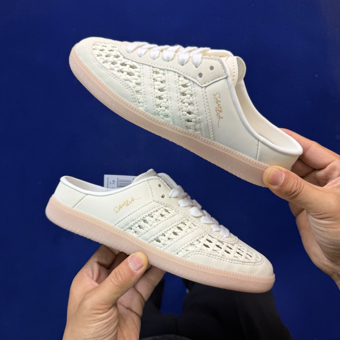 桑巴德训拖鞋一脚蹬 两色出货！adidas originals Samba OG MULE 包头拖鞋 黑