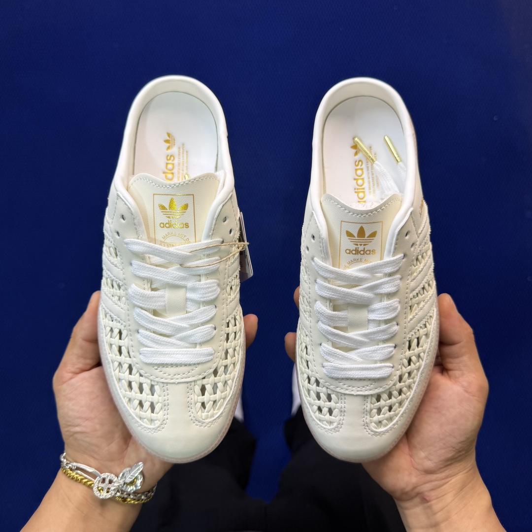桑巴德训拖鞋一脚蹬 两色出货！adidas originals Samba OG MULE 包头拖鞋 黑