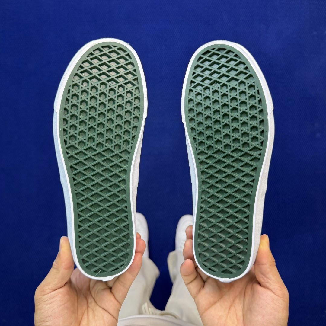 虎扑版！Vans Authentic 安纳海姆 K04V纯原级别外贸订单！万斯经典 硫化帆布板鞋正品海鸥