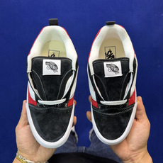虎扑版!Vans Knu-Skool 低帮 KK09纯原级别外贸订单!万斯经典 硫化帆布板鞋 粗宽立体标 虎扑版!Vans Knu-Skool 低帮 KK09纯原级别外贸订单!万斯经典 硫化帆布板鞋 粗宽立体标