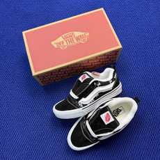 虎扑版!Vans Knu-Skool 低帮 KK44纯原级别外贸订单!万斯经典 硫化帆布板鞋 粗宽立体标 虎扑版!Vans Knu-Skool 低帮 KK44纯原级别外贸订单!万斯经典 硫化帆布板鞋 粗宽立体标