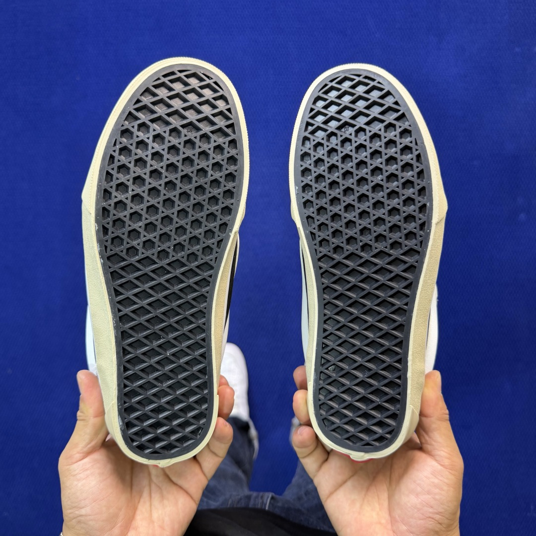 虎扑版！Vans Knu-Skool 低帮 KK12纯原级别外贸订单！万斯经典 硫化翻毛皮板鞋 粗宽立体