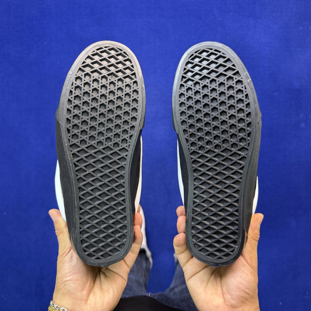 虎扑版！Vans Knu-Skool 低帮 KK10纯原级别外贸订单！万斯经典 硫化翻毛皮板鞋 粗宽立体