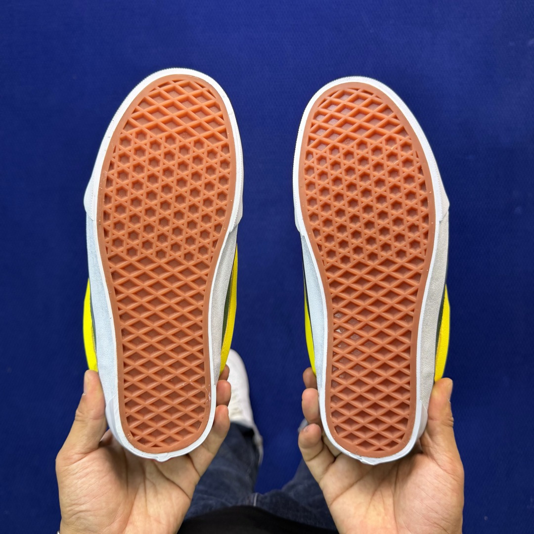 虎扑版！Vans Knu-Skool 低帮 KK15纯原级别外贸订单！万斯经典 硫化翻毛皮板鞋 粗宽立体