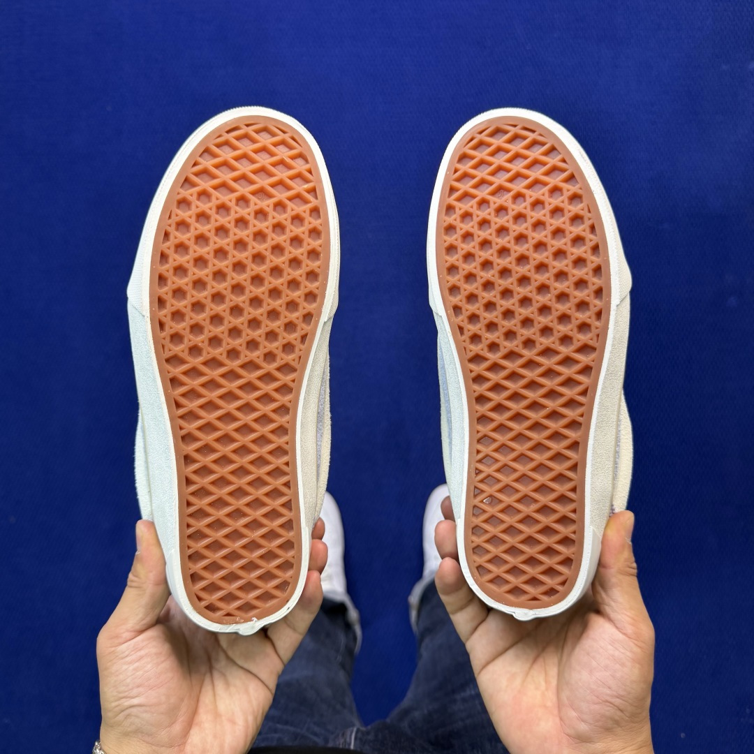 虎扑版！Vans Knu-Skool 低帮 KK11纯原级别外贸订单！万斯经典 硫化翻毛皮板鞋 粗宽立体
