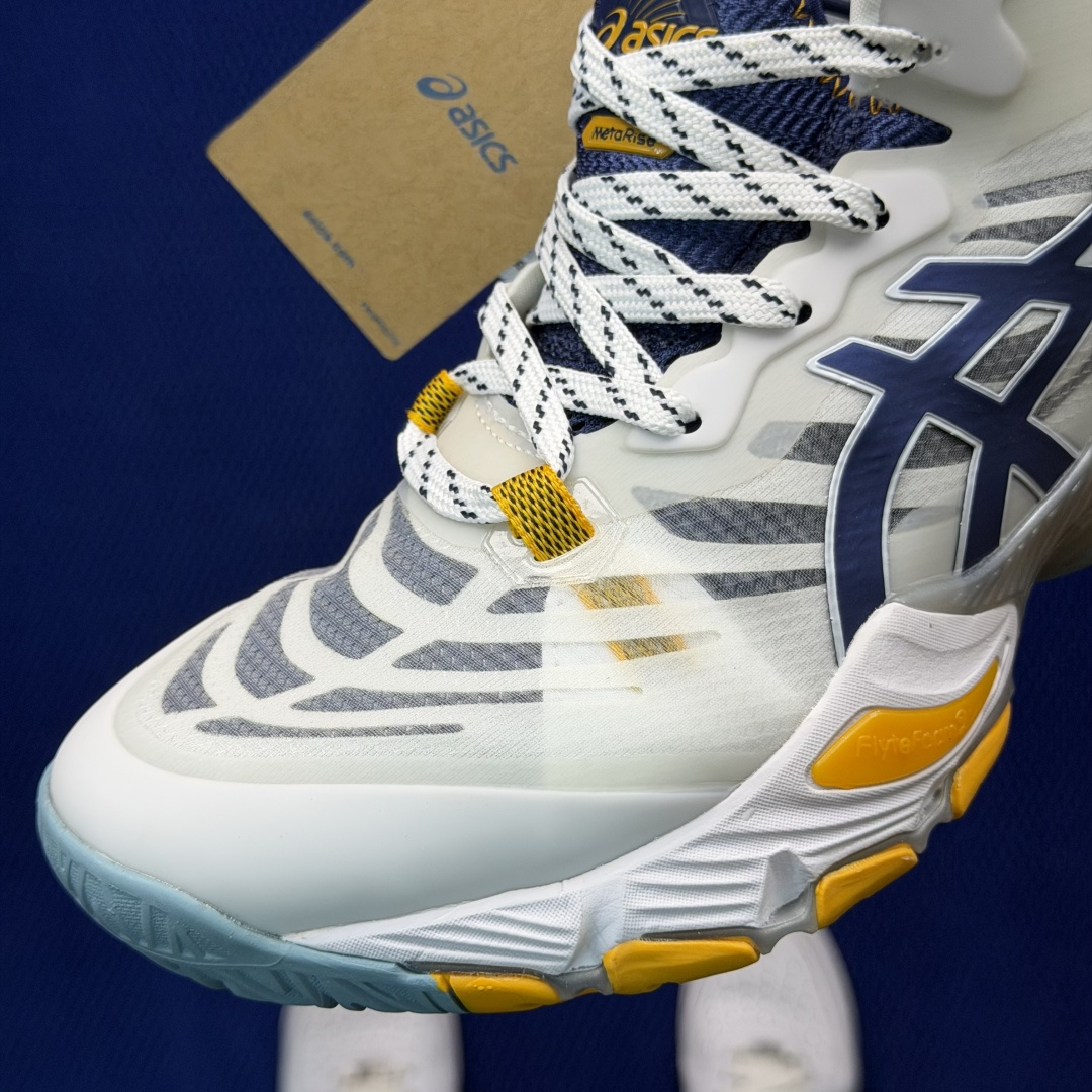 亚瑟士中帮排球🏐训练鞋！Asics Metarise 1.0树脂加工的网眼材料的鞋面结构为脚的运动提供了