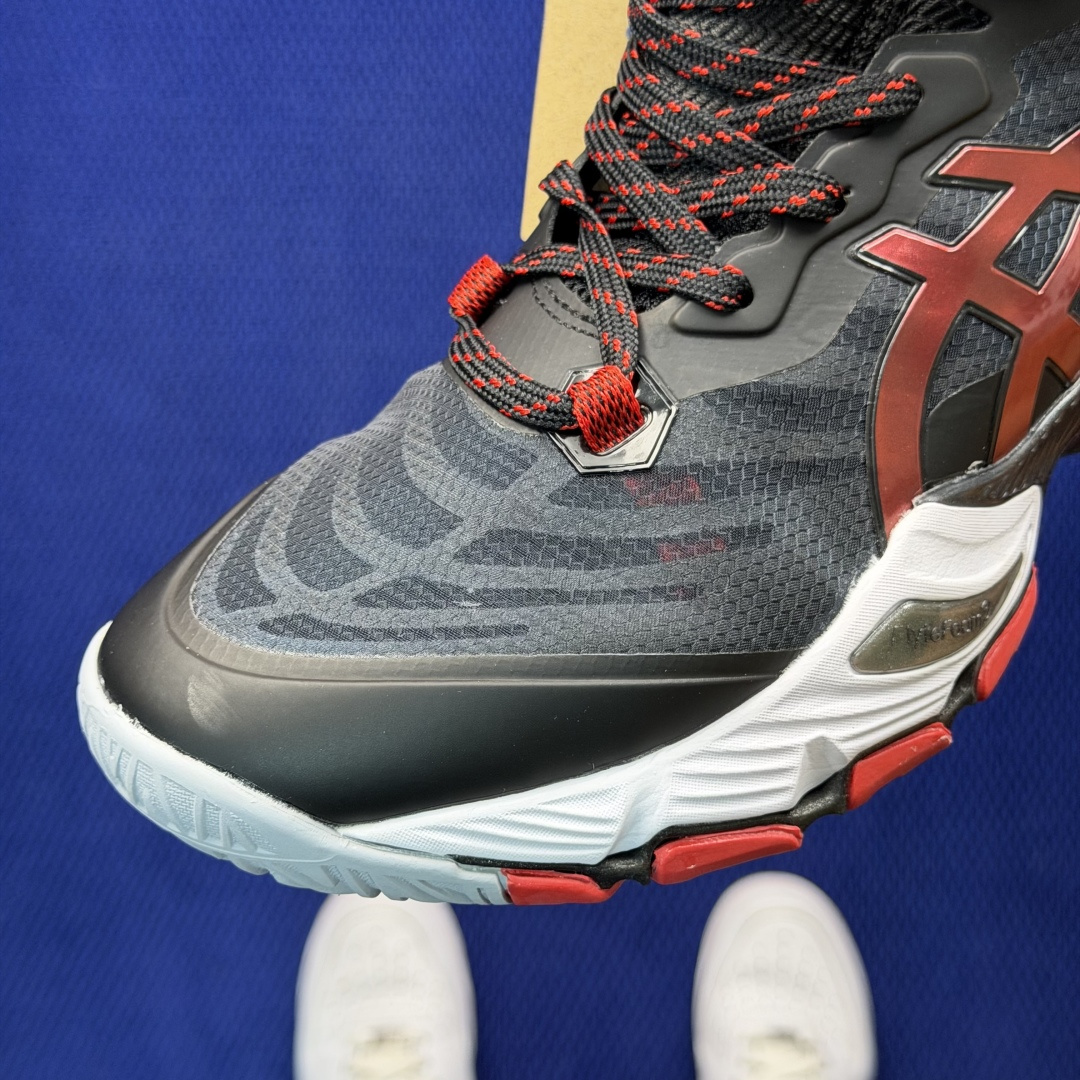 亚瑟士中帮排球🏐训练鞋！Asics Metarise 1.0树脂加工的网眼材料的鞋面结构为脚的运动提供了