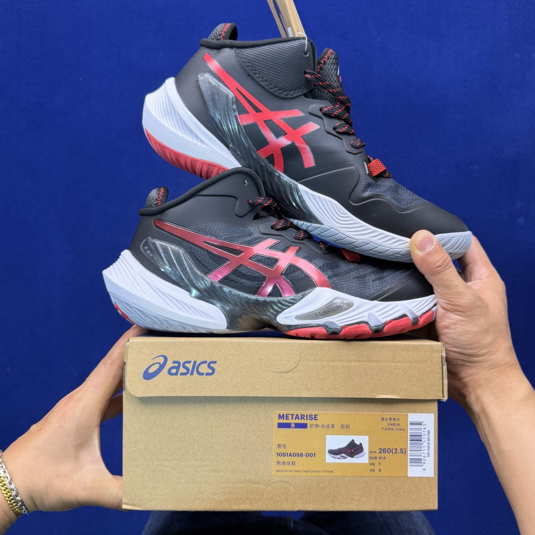 亚瑟士中帮排球🏐训练鞋！Asics Metarise 1.0树脂加工的网眼材料的鞋面结构为脚的运动提供了