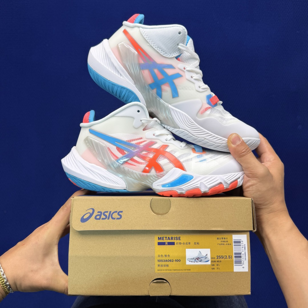 亚瑟士中帮排球🏐训练鞋！Asics Metarise 1.0树脂加工的网眼材料的鞋面结构为脚的运动提供了