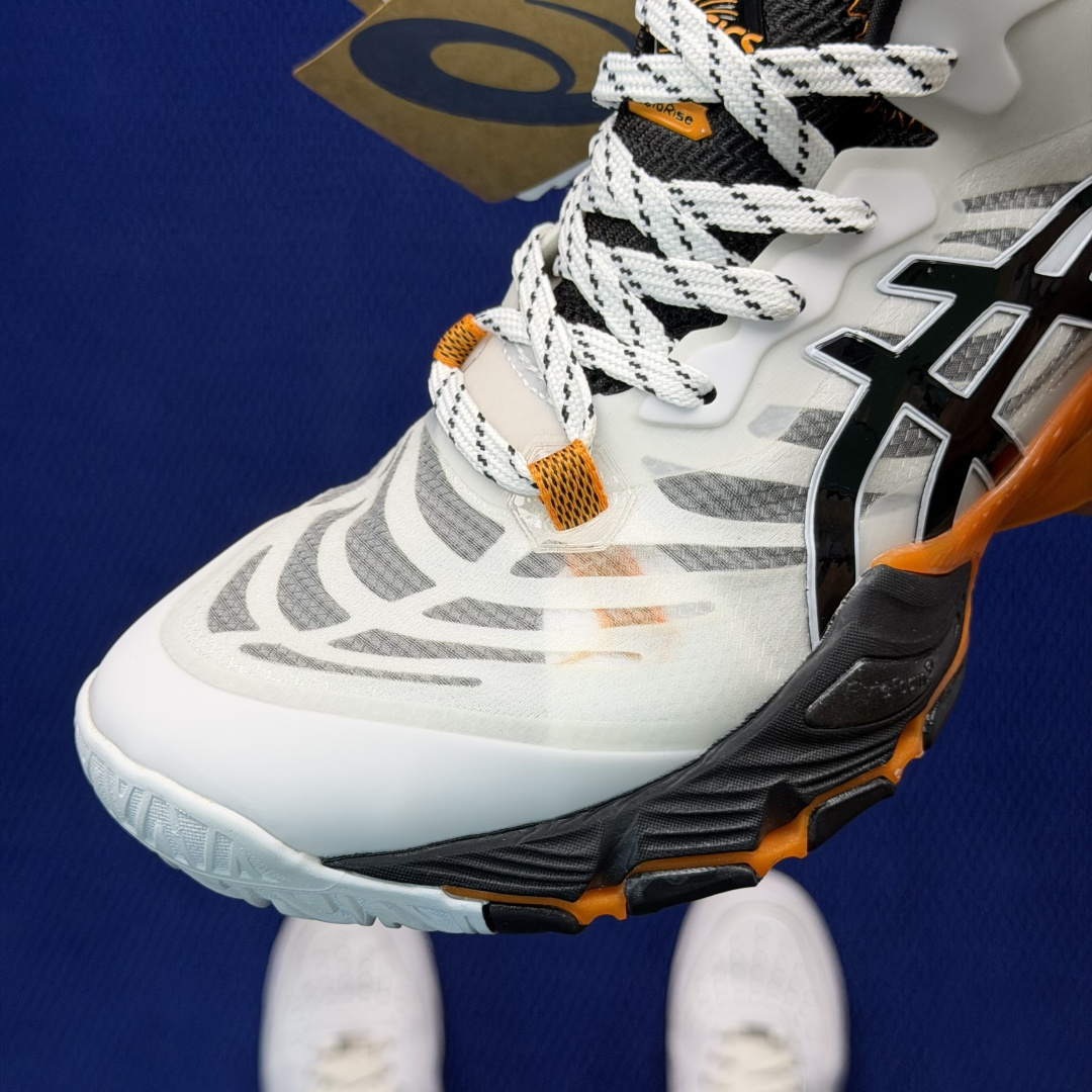 亚瑟士中帮排球🏐训练鞋！Asics Metarise 1.0树脂加工的网眼材料的鞋面结构为脚的运动提供了
