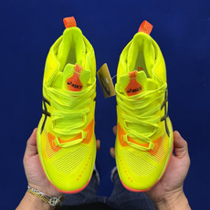 亚瑟士中帮训练鞋!Asics Metarise 2.0树脂加工的网眼材料的鞋面结构为脚的运动提供了耐用性 亚瑟士中帮训练鞋!Asics Metarise 2.0树脂加工的网眼材料的鞋面结构为脚的运动提供了耐用性