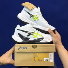 亚瑟士中帮训练鞋!Asics Metarise 2.0树脂加工的网眼材料的鞋面结构为脚的运动提供了耐用性 亚瑟士中帮训练鞋!Asics Metarise 2.0树脂加工的网眼材料的鞋面结构为脚的运动提供了耐用性