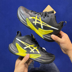 亚瑟士中帮训练鞋!Asics Metarise 2.0树脂加工的网眼材料的鞋面结构为脚的运动提供了耐用性 亚瑟士中帮训练鞋!Asics Metarise 2.0树脂加工的网眼材料的鞋面结构为脚的运动提供了耐用性
