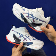 亚瑟士中帮训练鞋!Asics Metarise 2.0树脂加工的网眼材料的鞋面结构为脚的运动提供了耐用性 亚瑟士中帮训练鞋!Asics Metarise 2.0树脂加工的网眼材料的鞋面结构为脚的运动提供了耐用性