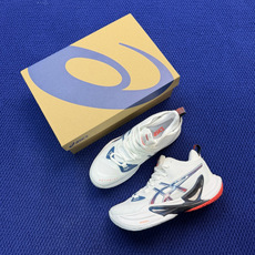 亚瑟士中帮训练鞋!Asics Metarise 2.0树脂加工的网眼材料的鞋面结构为脚的运动提供了耐用性 亚瑟士中帮训练鞋!Asics Metarise 2.0树脂加工的网眼材料的鞋面结构为脚的运动提供了耐用性