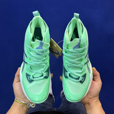 亚瑟士中帮训练鞋!Asics Metarise 2.0树脂加工的网眼材料的鞋面结构为脚的运动提供了耐用性 亚瑟士中帮训练鞋!Asics Metarise 2.0树脂加工的网眼材料的鞋面结构为脚的运动提供了耐用性