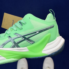 亚瑟士中帮训练鞋!Asics Metarise 2.0树脂加工的网眼材料的鞋面结构为脚的运动提供了耐用性 亚瑟士中帮训练鞋!Asics Metarise 2.0树脂加工的网眼材料的鞋面结构为脚的运动提供了耐用性