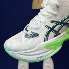 亚瑟士中帮训练鞋!Asics Metarise 2.0树脂加工的网眼材料的鞋面结构为脚的运动提供了耐用性 亚瑟士中帮训练鞋!Asics Metarise 2.0树脂加工的网眼材料的鞋面结构为脚的运动提供了耐用性