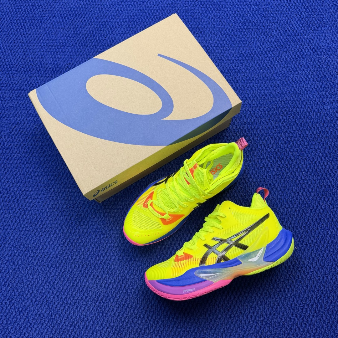 亚瑟士中帮训练鞋！Asics Metarise 2.0树脂加工的网眼材料的鞋面结构为脚的运动提供了耐用性