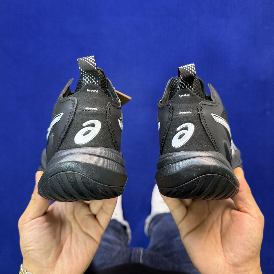 亚瑟士中帮训练鞋！Asics Metarise 2.0树脂加工的网眼材料的鞋面结构为脚的运动提供了耐用性
